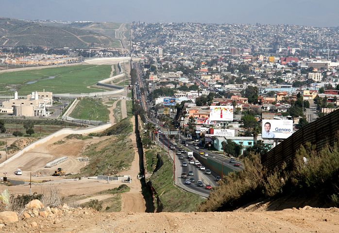 Federal judge orders Texas to remove floating barriers aimed at deterring migrants on Rio Grande