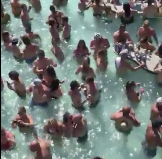 Guest At Packed Memorial Day Weekend Pool Party in Lake of the Ozarks Tests Positive For Coronavirus