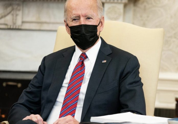 Biden Mask Oval Office