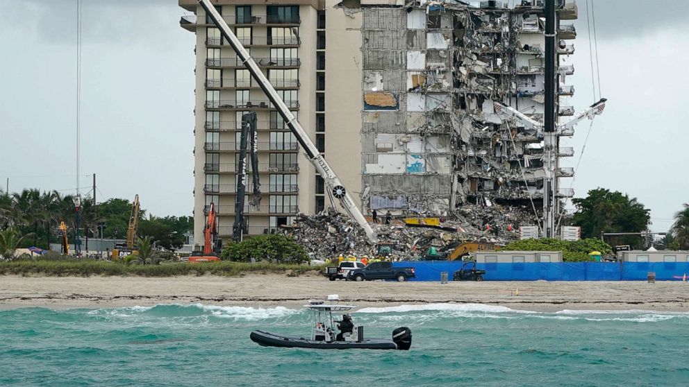 Surfside building collapse: Search and rescue efforts resume following ...