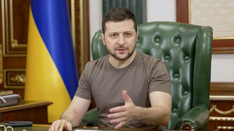 Zelenskyy makes appearance from Ukraine at Grammys Zelenskyy makes appearance from Ukraine at Grammys