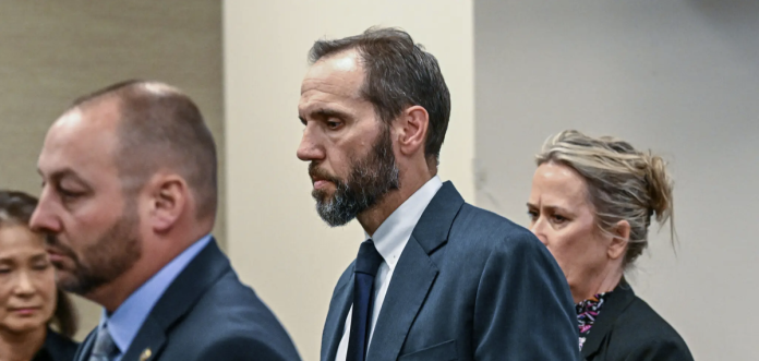 Screenshot 2023-07-26 at 1.54.15 AM Jack Smith Enters Courtroom