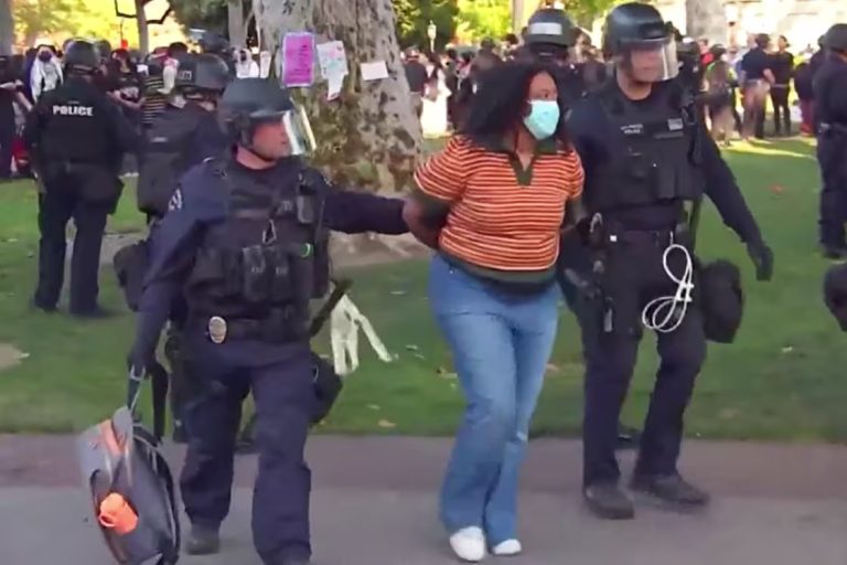 U.S. Violence breaks out at some pro-Palestinian campus protests U.S. Violence breaks out at some pro-Palestinian campus protests