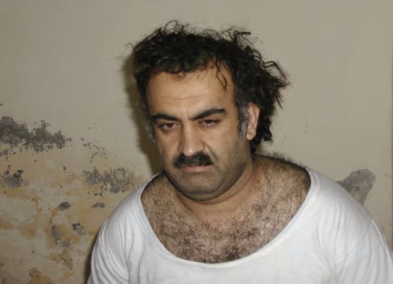 Accused 9/11 mastermind and 2 accomplices agree to plead guilty Accused 9/11 mastermind and 2 accomplices agree to plead guilty