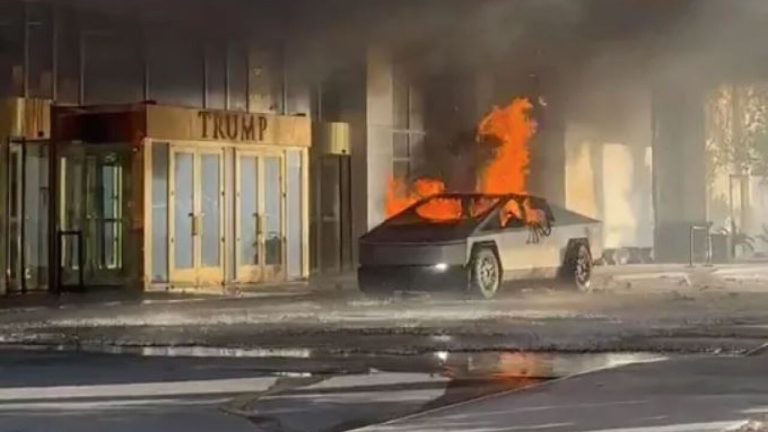 Trump Hotel In Las Vegas Evacuated After Cybertruck Ignites Outside Lobby Trump Hotel In Las Vegas Evacuated After Cybertruck Ignites Outside Lobby